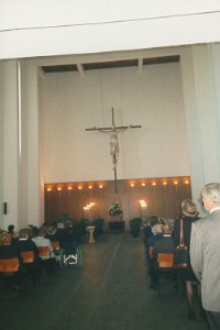 Foto vom altar in der Kapelle im Nordfriedhof