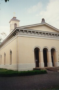 Foto der Kapelle im Protestantischen Friedhof